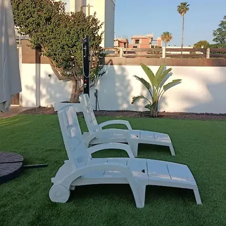 Villa Primera Linea Altaret *